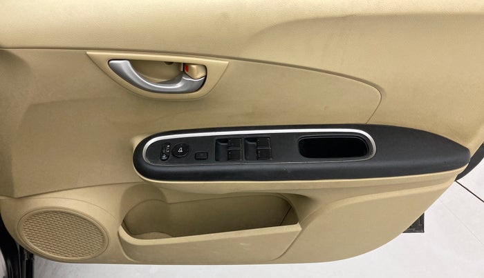 2017 Honda Amaze 1.2L I-VTEC VX, Petrol, Manual, 56,242 km, Driver Side Door Panels Control