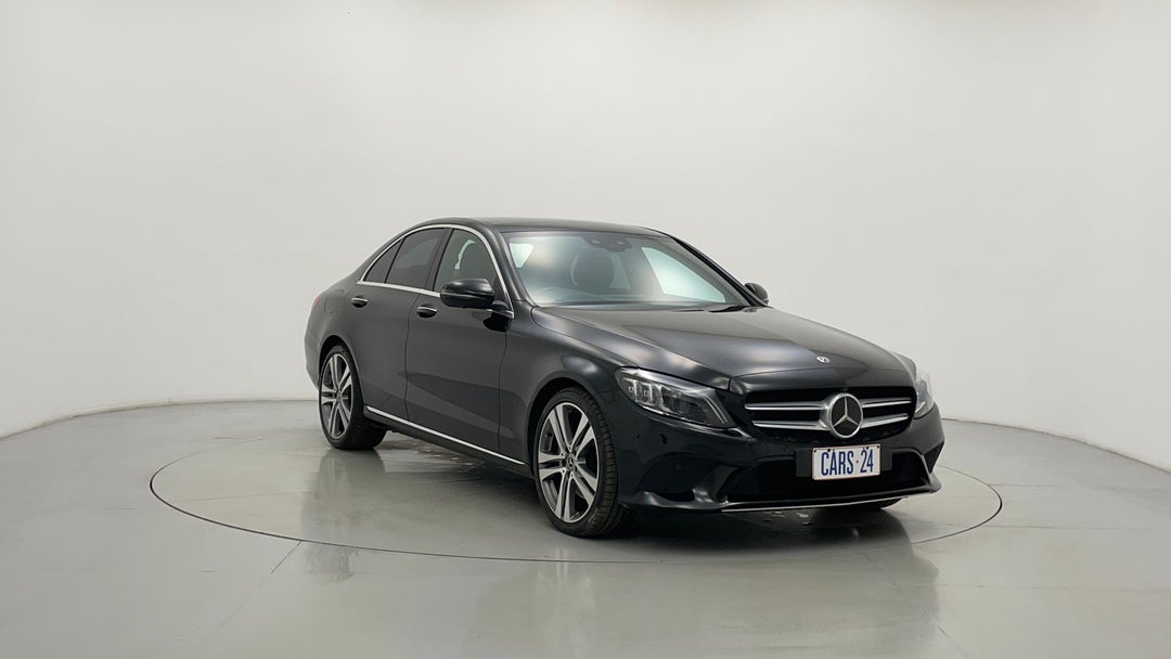 Right Front Diagonal (45- Degree) View