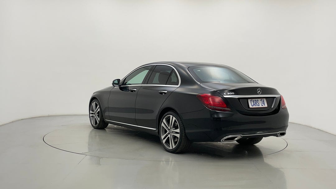 Left Back Diagonal (45- Degree) View