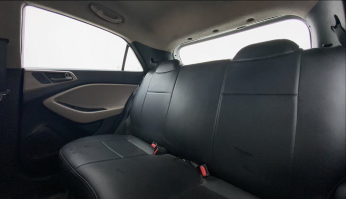 2015 Hyundai Elite i20 MAGNA 1.4 CRDI, Diesel, Manual, 42,471 km, Right Side Rear Door Cabin