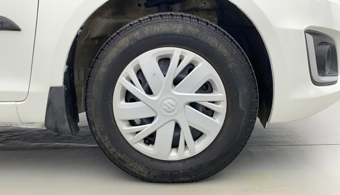 2017 Maruti Swift VDI ABS, Diesel, Manual, 1,20,288 km, Right Front Tyre