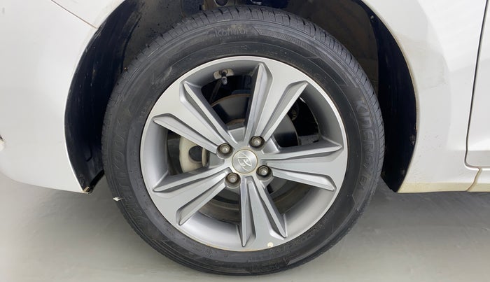 2017 Hyundai Verna 1.6 SX VTVT, Petrol, Manual, 24,434 km, Left Front Wheel