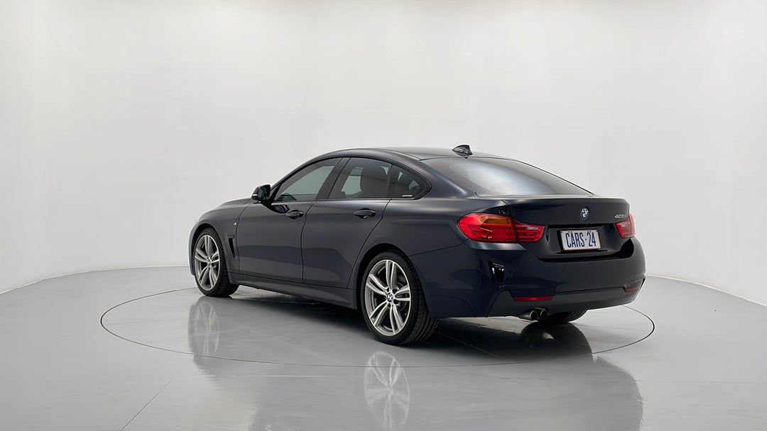 Left Back Diagonal (45- Degree) View