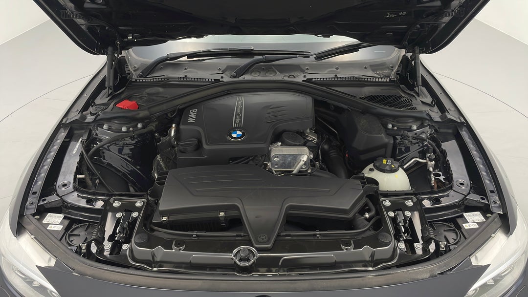 Open Bonnet (Engine)