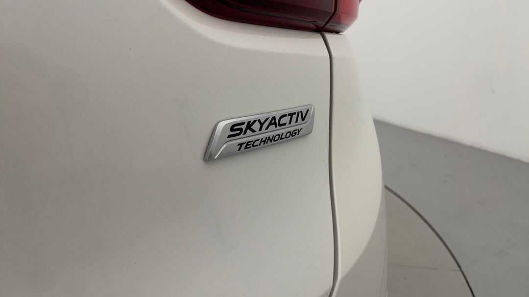 Badge (Boot Right Side)