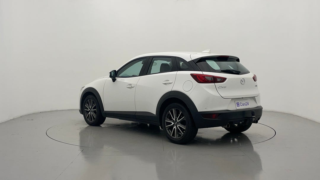 Left Back Diagonal (45- Degree) View