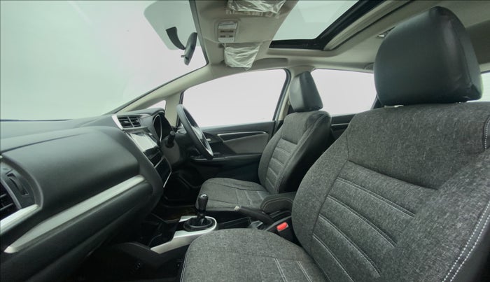 2018 Honda WR-V 1.2 i-VTEC VX MT, Petrol, Manual, 20,420 km, Right Side Front Door Cabin