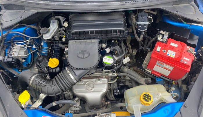 2019 Tata Tiago XZ+ 1.2 Revotron, Petrol, Manual, 35,438 km, Engine Bonet View
