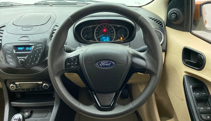 2017 Ford Figo Aspire 1.2 TITANIUM PETROL, Petrol, Manual, 42,755 km, Steering Wheel Close Up