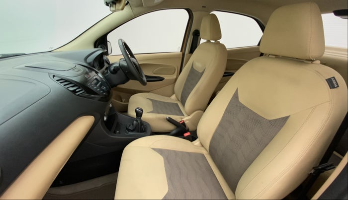 2017 Ford Figo Aspire 1.2 TITANIUM PETROL, Petrol, Manual, 42,755 km, Right Side Front Door Cabin