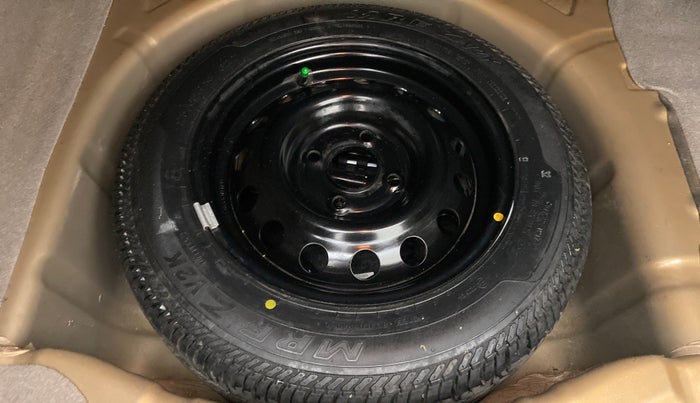 2017 Ford Figo Aspire 1.2 TITANIUM PETROL, Petrol, Manual, 42,755 km, Spare Tyre
