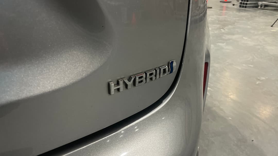 2023 Toyota Yaris Cross Gx Hybrid, Automatic, 40199 km, Badge (Boot Right Side)