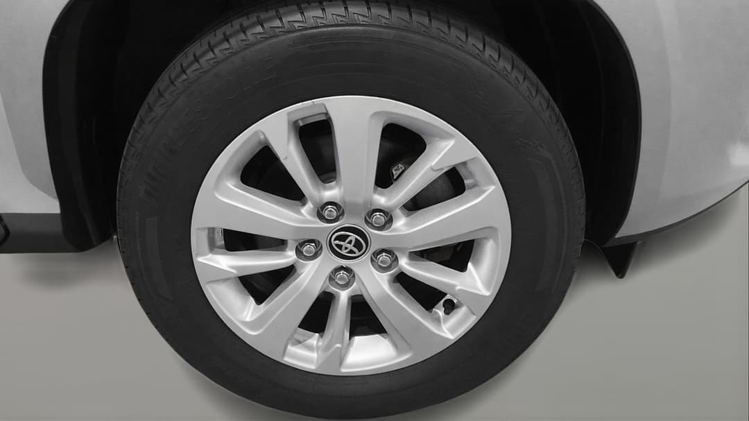 2023 Toyota Yaris Cross Gx Hybrid, Automatic, 40199 km, Right Front Wheel