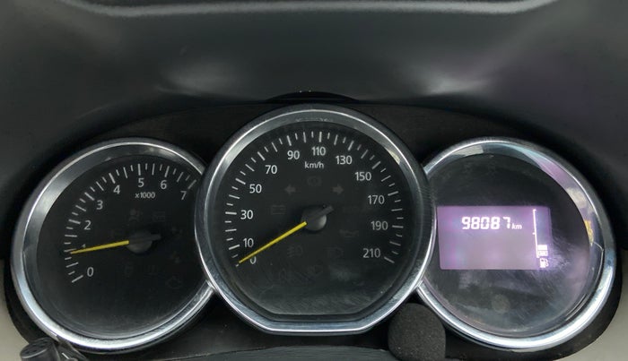 2015 Renault Duster 85 PS RXL DIESEL, Diesel, Manual, 98,087 km, Odometer Image