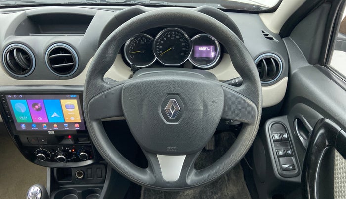 2015 Renault Duster 85 PS RXL DIESEL, Diesel, Manual, 98,087 km, Steering Wheel Close Up
