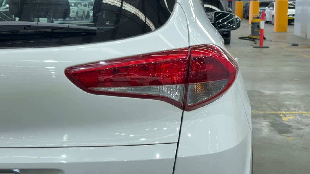 2017 Hyundai Tucson Active X (FWD), Automatic, 83866 km, Badge (Boot Right Side)