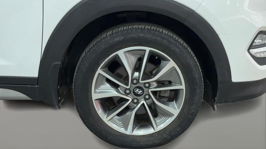 2017 Hyundai Tucson Active X (FWD), Automatic, 83866 km, Right Front Wheel