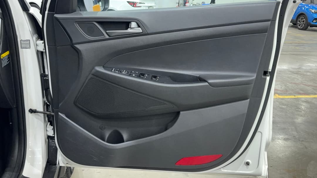 2017 Hyundai Tucson Active X (FWD), Automatic, 83866 km, Speaker View