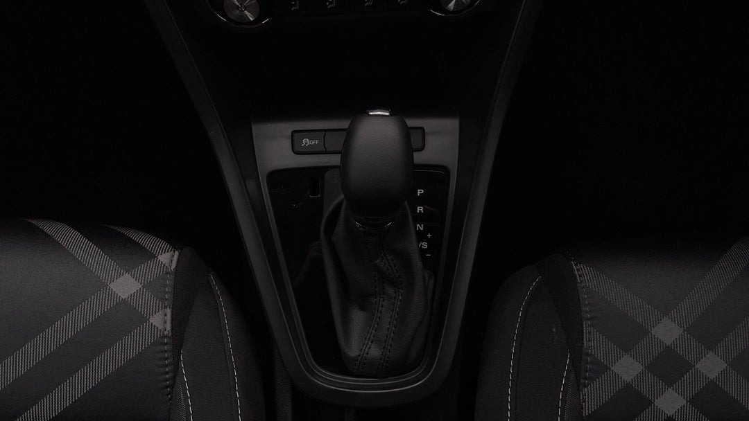 2023 MG Mg3 Auto Core, Automatic, 1177 km, Gear Lever 