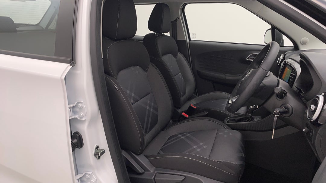 2023 MG Mg3 Auto Core, Automatic, 1177 km, Right Side Front Door Cabin View