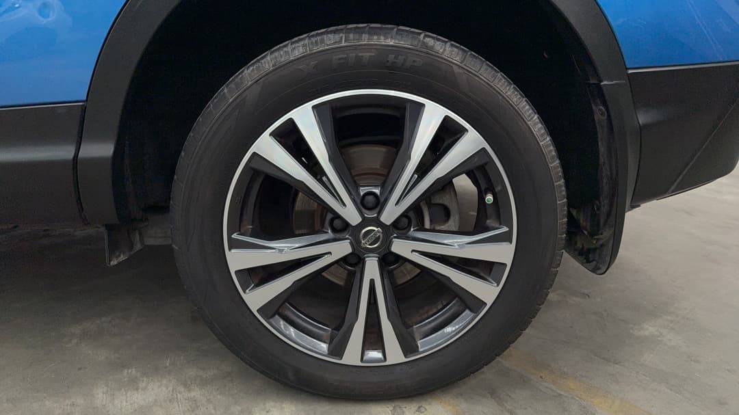 2018 Nissan Qashqai St-l, Automatic, 135350 km, Left Rear Wheel