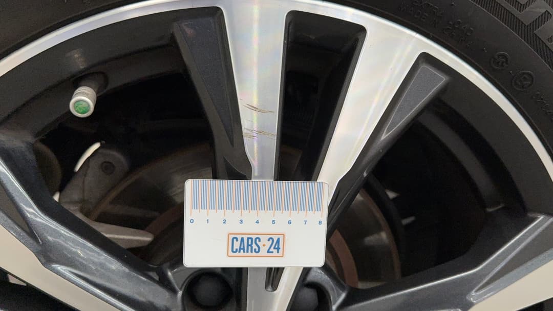 2018 Nissan Qashqai St-l, Automatic, 135350 km, Wheels Rim Rear RHS Scratch