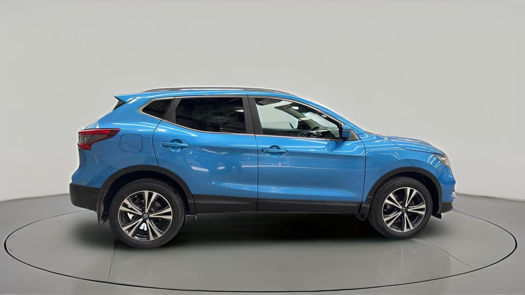 2018 Nissan Qashqai St-l, Automatic, 135350 km, Right Side View