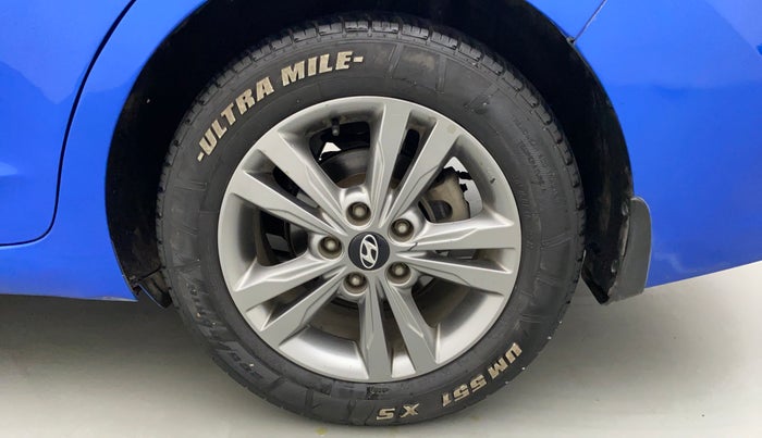 2017 Hyundai New Elantra 2.0 SX(O) AT PETROL, Petrol, Automatic, 98,056 km, Left Rear Wheel