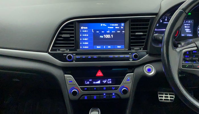 2017 Hyundai New Elantra 2.0 SX(O) AT PETROL, Petrol, Automatic, 98,056 km, Air Conditioner