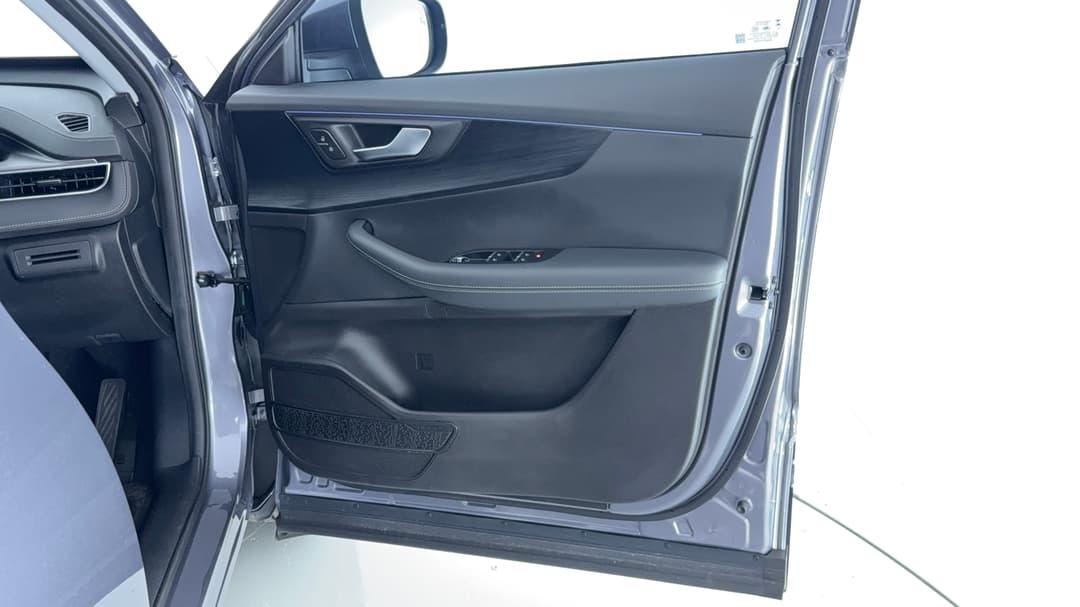 2025 Chery Tiggo 4 Ultimate, Automatic, 11328 km, Speaker View