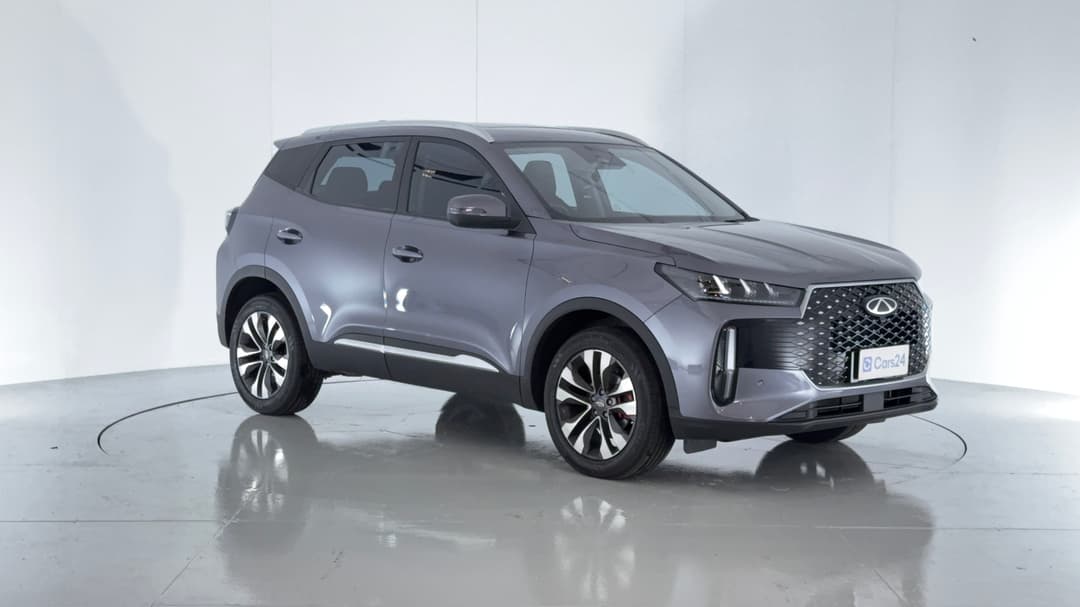 2025 Chery Tiggo 4 Ultimate, Automatic, 11328 km, Right Front Diagonal (45- Degree) View
