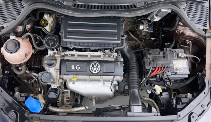 2018 Volkswagen Vento COMFORTLINE PETROL, Petrol, Manual, 24,137 km, Engine Bonet View