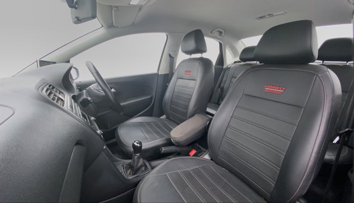 2018 Volkswagen Vento COMFORTLINE PETROL, Petrol, Manual, 24,137 km, Right Side Front Door Cabin View