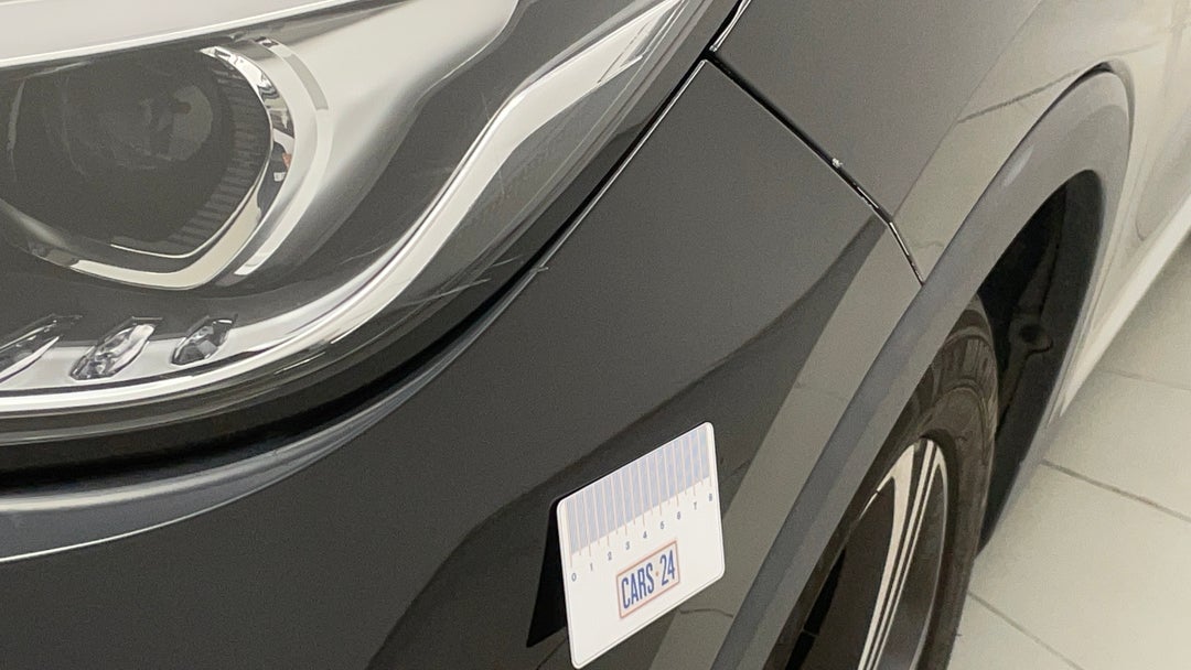 Bumper Front Scratch