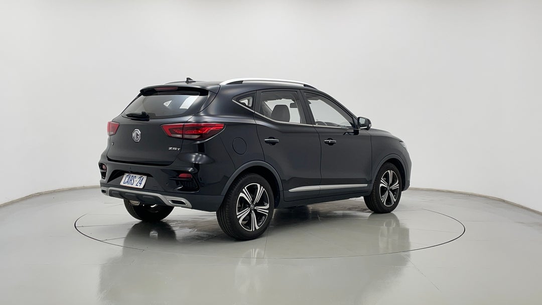 Right Back Diagonal (45- Degree) View