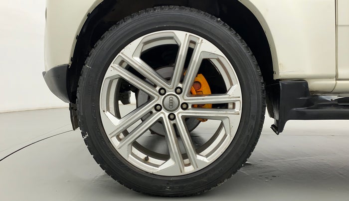 2017 Mahindra Scorpio S11, Diesel, Manual, 86,925 km, Left Front Wheel