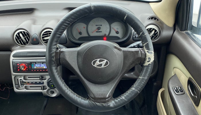 2013 Hyundai Santro Xing GL PLUS, Petrol, Manual, 79,937 km, Steering Wheel Close Up