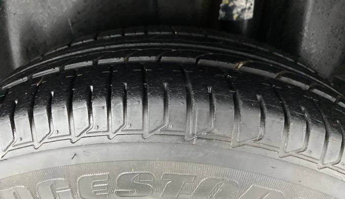 2014 Maruti Ciaz VDI PLUS, Diesel, Manual, 62,760 km, Left Rear Tyre Tread