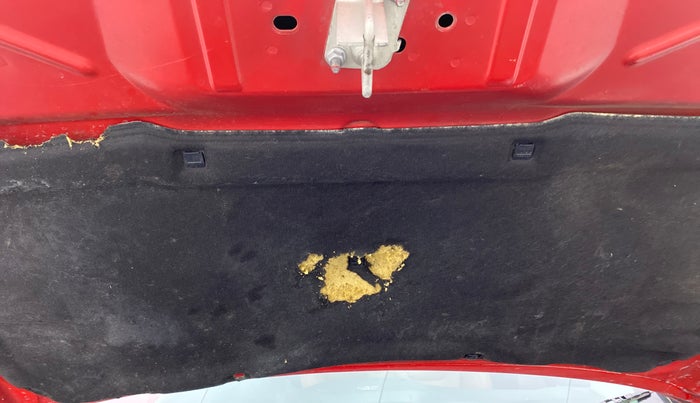 2018 Jeep Compass 2.0 LONGITUDE, Diesel, Manual, 89,228 km, Bonnet (hood) - Insulation cover has minor damage