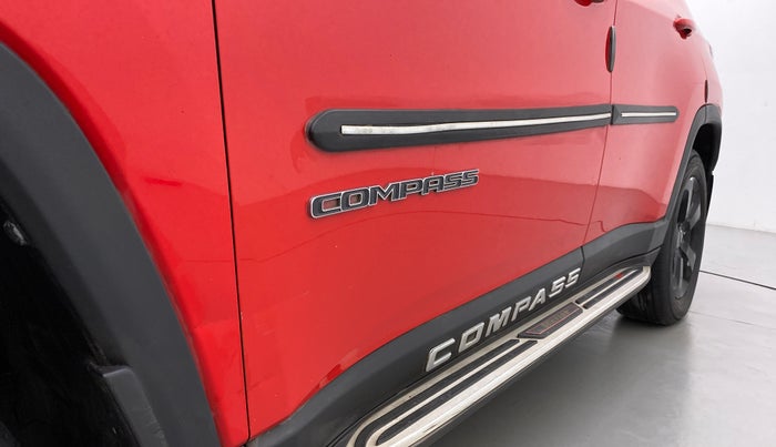 2018 Jeep Compass 2.0 LONGITUDE, Diesel, Manual, 89,228 km, Front passenger door - Slightly dented