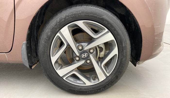 2020 Hyundai AURA SX 1.2, Petrol, Manual, 31,093 km, Right Front Wheel