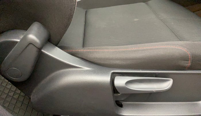 2019 Volkswagen Polo HIGHLINE PLUS 1.0, Petrol, Manual, 37,710 km, Driver Side Adjustment Panel