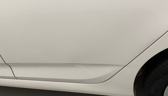 2017 Hyundai Verna 1.6 VTVT S, Petrol, Manual, 99,290 km, Rear left door - Slightly dented
