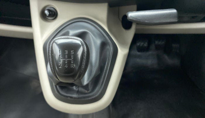 2018 Datsun Go T, Petrol, Manual, 34,024 km, Gear Lever