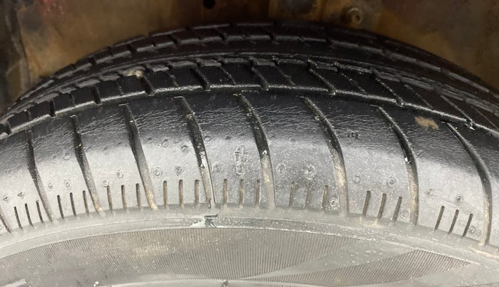 2019 Maruti Celerio ZXI D, Petrol, Manual, 11,873 km, Left Front Tyre Tread