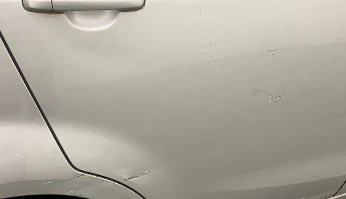 2010 Maruti Ritz ZXI, Petrol, Manual, 66,194 km, Right rear door - Minor scratches