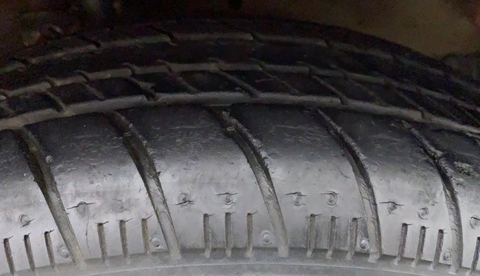 2016 Maruti Celerio ZXI OPT AMT, Petrol, Automatic, 20,843 km, Left Front Tyre Tread