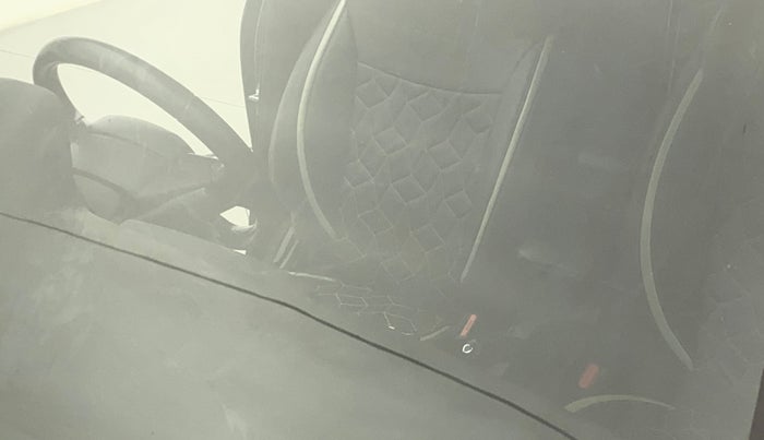 2017 Maruti Baleno ZETA PETROL 1.2, Petrol, Manual, 54,891 km, Front windshield - Minor spot on windshield