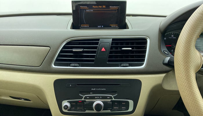 2014 Audi Q3 2.0 TDI MT S EDITION, Diesel, Manual, 68,457 km, Infotainment System