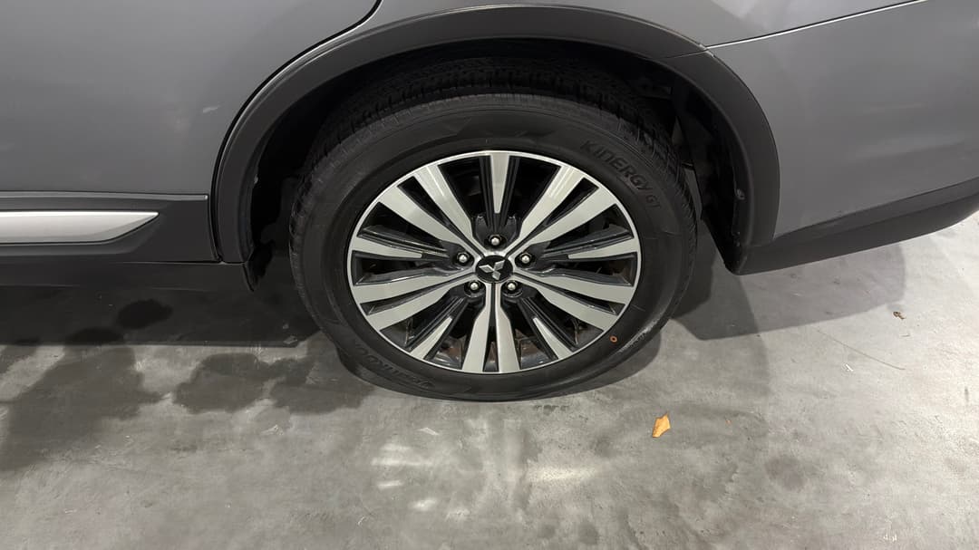 2019 Mitsubishi Outlander Ls 7 Seat (2WD), Automatic, 81336 km, Left Rear Wheel